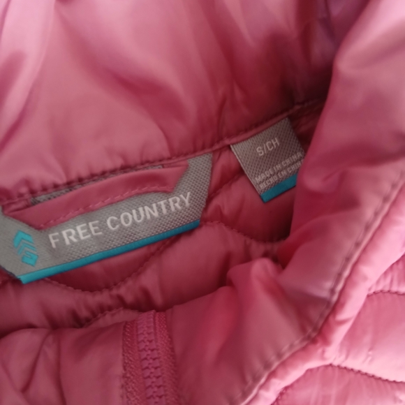 Pink Quilted Women's Vest - Picture 3 of 5